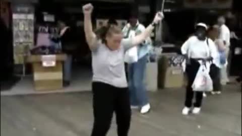 SMOKEY ROBINSON & THE MIRACLES - 'GOING TO A GO-GO" (1965) ATLANTIC CITY, NJ BOARDWALK