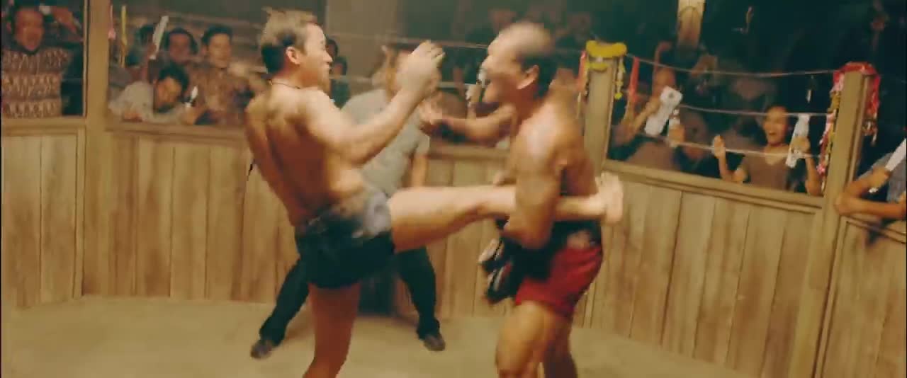 Tony Jaa Club Fight Scene