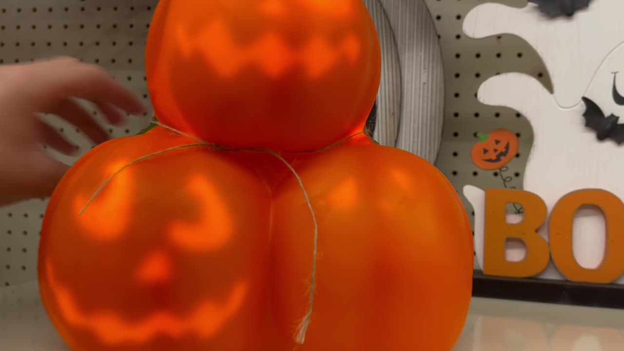 Halloween animatronics at Big Lots 2023!