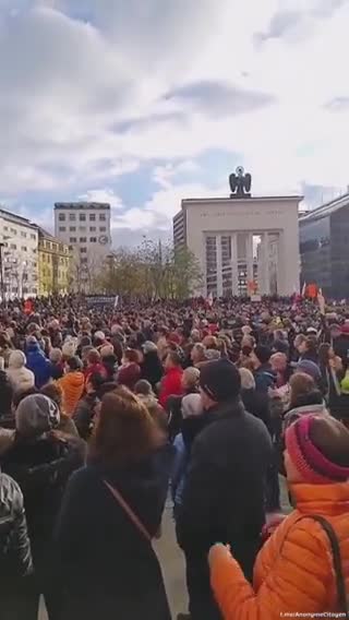 Thousands gather to protest Austria's impending 'lockdown of the unvaccinated'