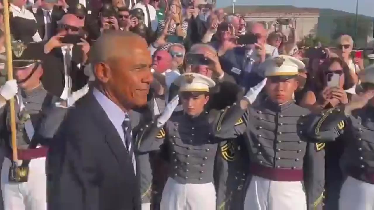 Why is Obama at West Point? This is not Obama Central Casting