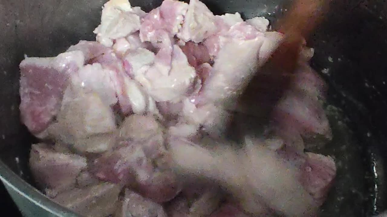 Meat frying for stew