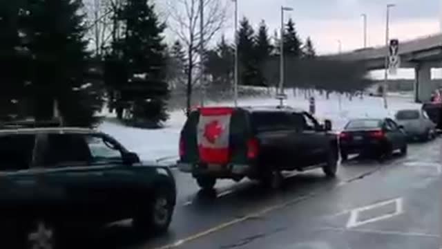 Ottawa airport - Freedom Convoy