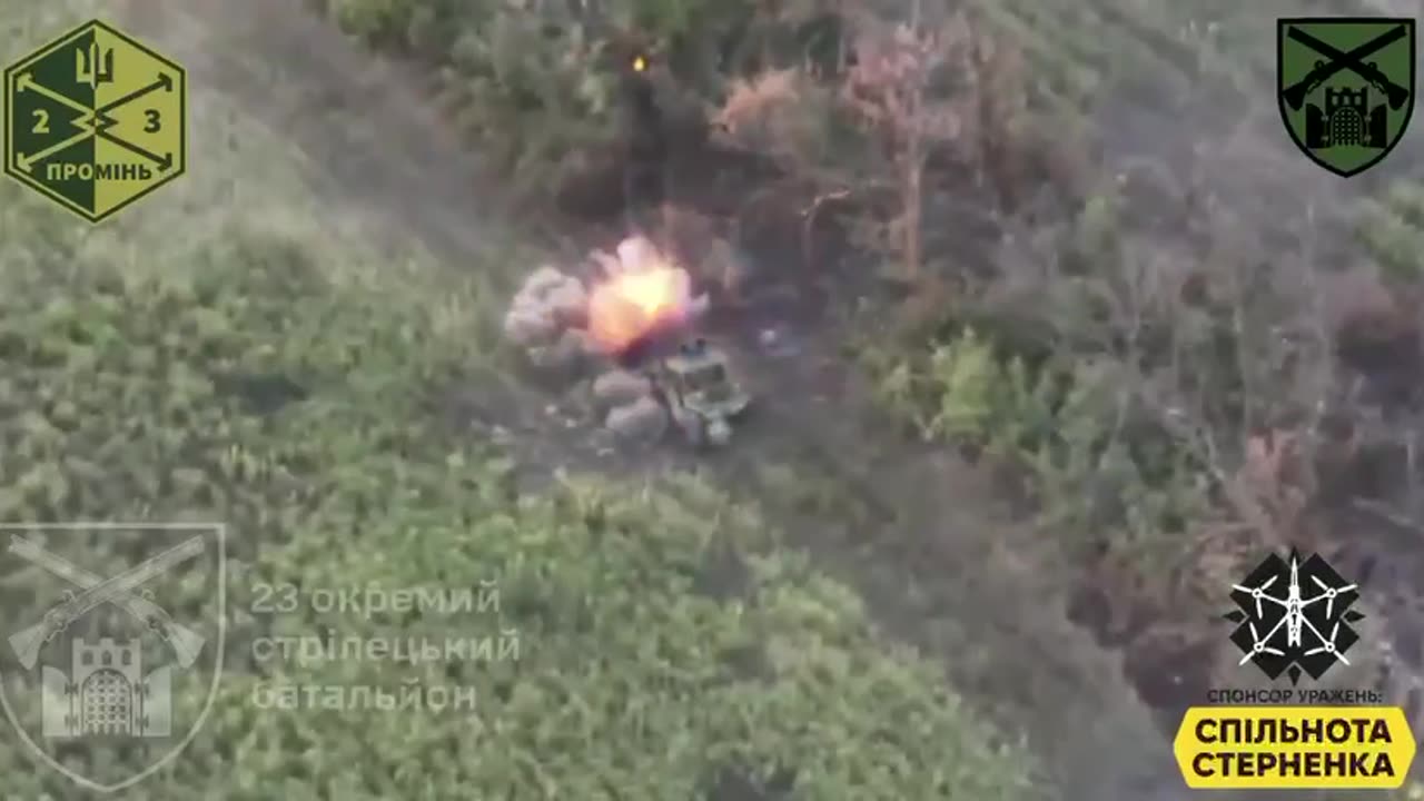 Incredible Drone Strike on an Overloaded Russian Golf Cart