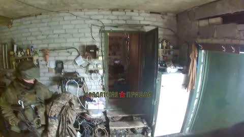 Armed Forces of Ukraine tried to hide in the garage from the DPR fighters