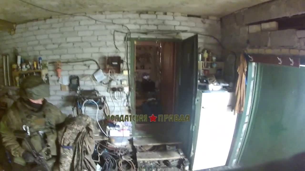 Armed Forces of Ukraine tried to hide in the garage from the DPR fighters