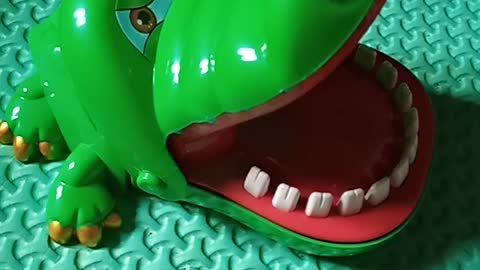 children's toys | crocodile