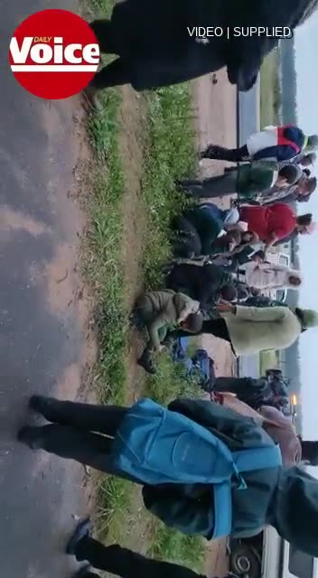 More laaities hurt in a skool bakkie crash