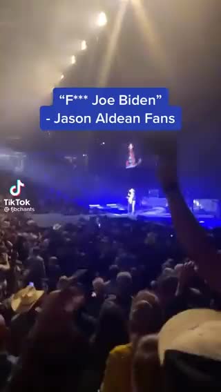 Jason Aldean Fans Break Out in ‘F*** Joe Biden’ Chant; Aldean: ‘You Said It’
