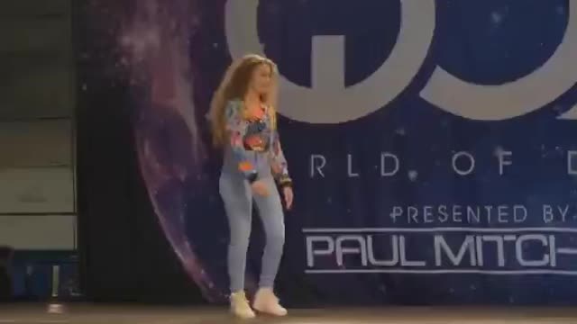 Mind blowing dance performance