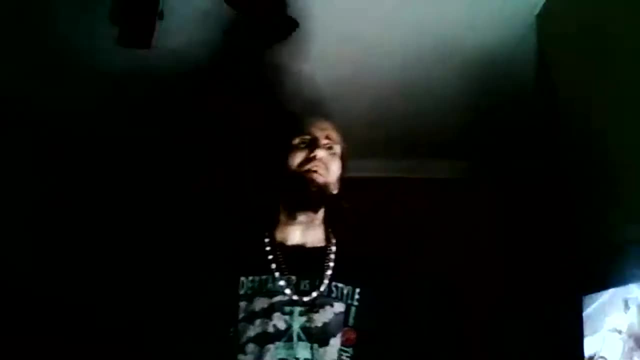 [Cyraxx Youtube 2021-9-24] IM OUT FOR BLOOD