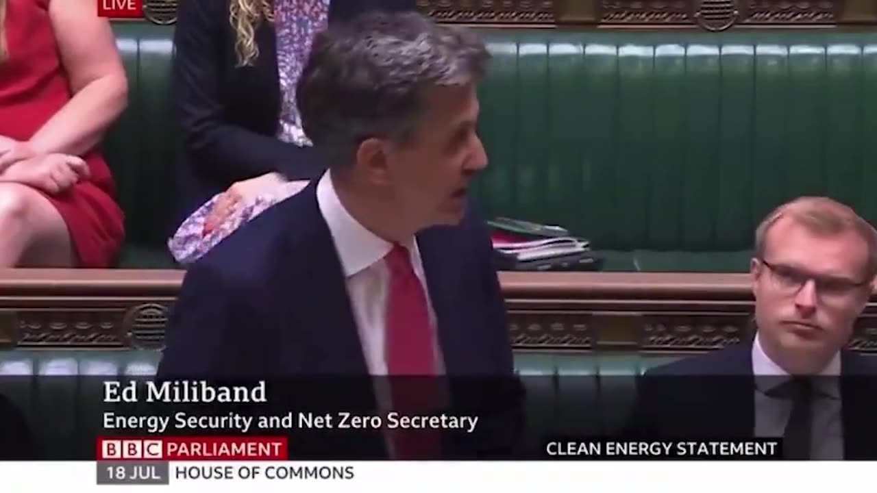 Ed Miliband: Climate Crisis, Not Solar Panels, Is the Real Threat to Food Security and Farmland 🤡