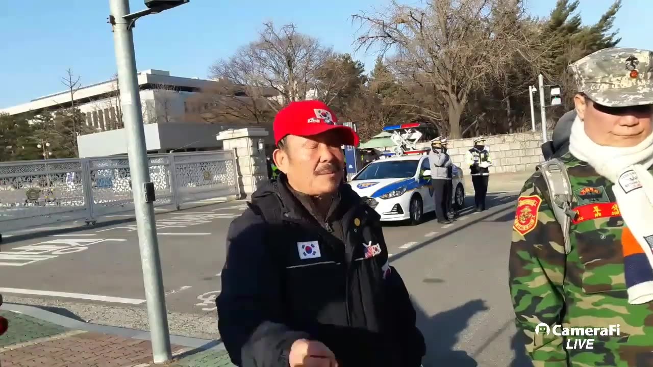 20190216_V3_S01(8g7ZFByhGHI)태극기 초심 잃지 말고 정치권에 얼쩡거리지 마라!