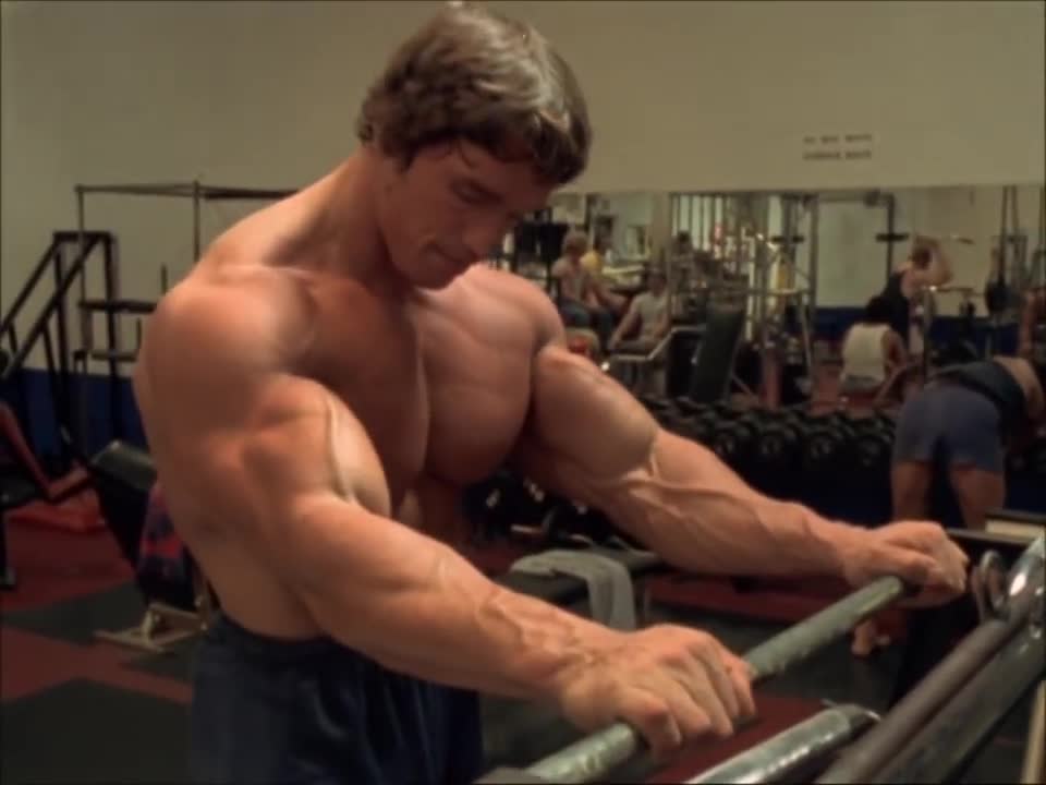 Pumping Iron- Arnold talks about the pump