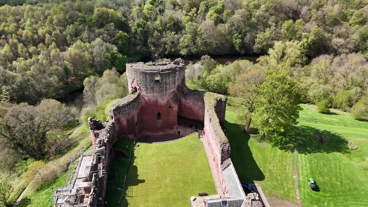 Bothwell Castle 4k