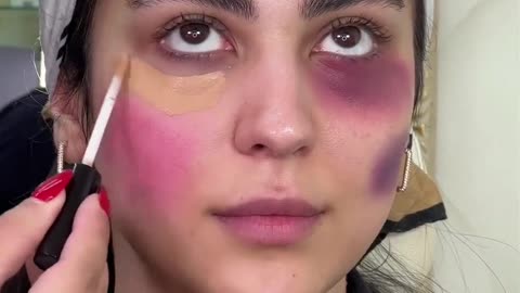اگر روی تان کبودی دارد اینگونه میکاپ کنید