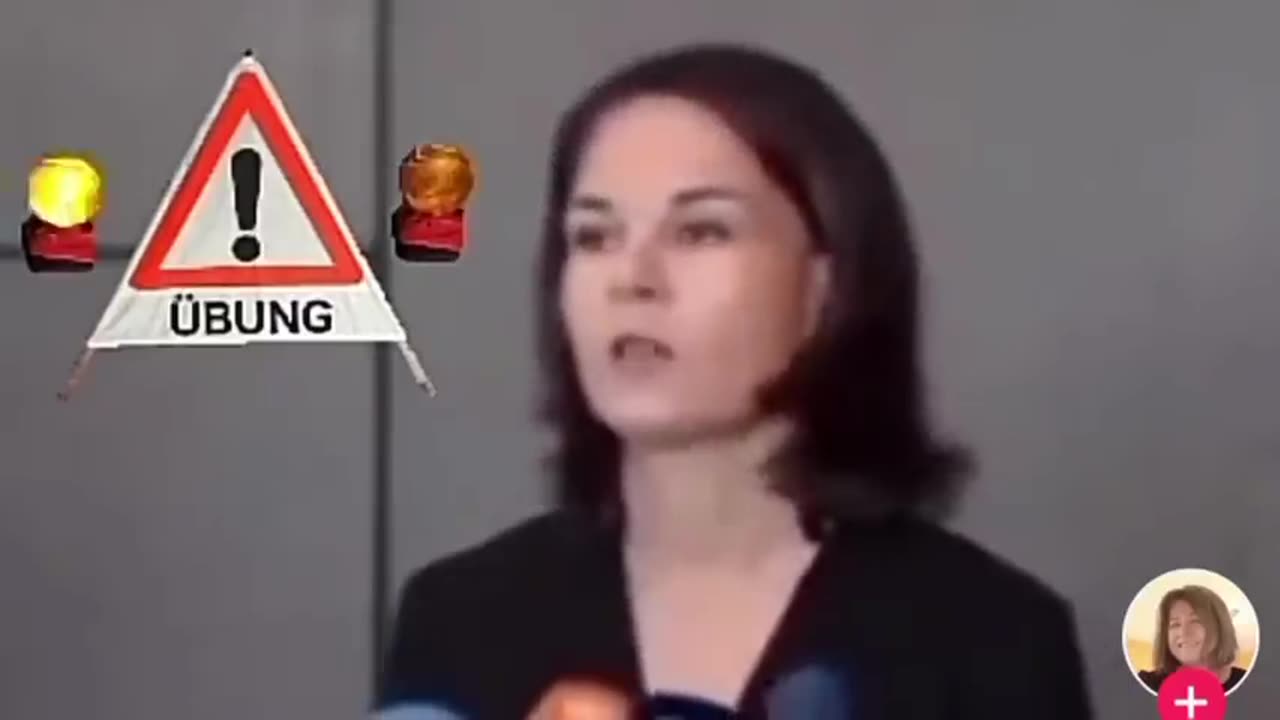 Baerbock und Luise Neubauer, ernsthaft? Sag mir nicht, dass das normal ist☝️