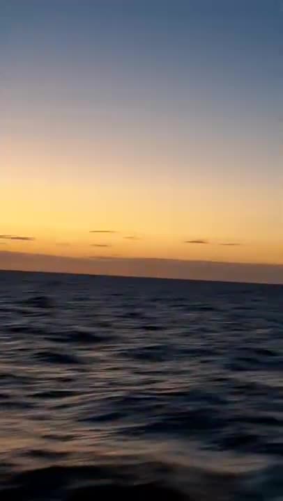 Out To Sea - Cluster