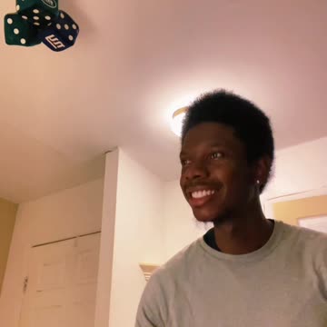 When A Child Calls My Girlfriend Pretty And She Says “Awww”