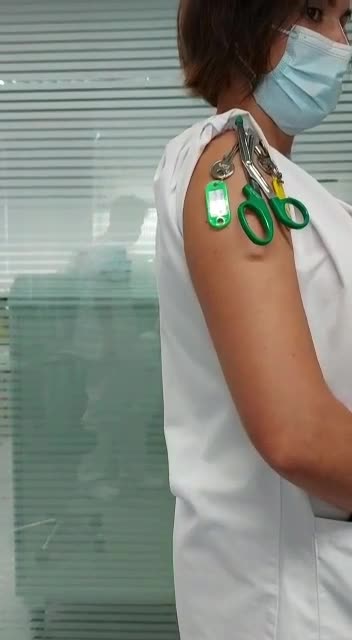 Testimonials mount on Covid jab Magnetism