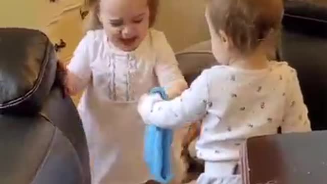Sibling fight over food..funny moments!