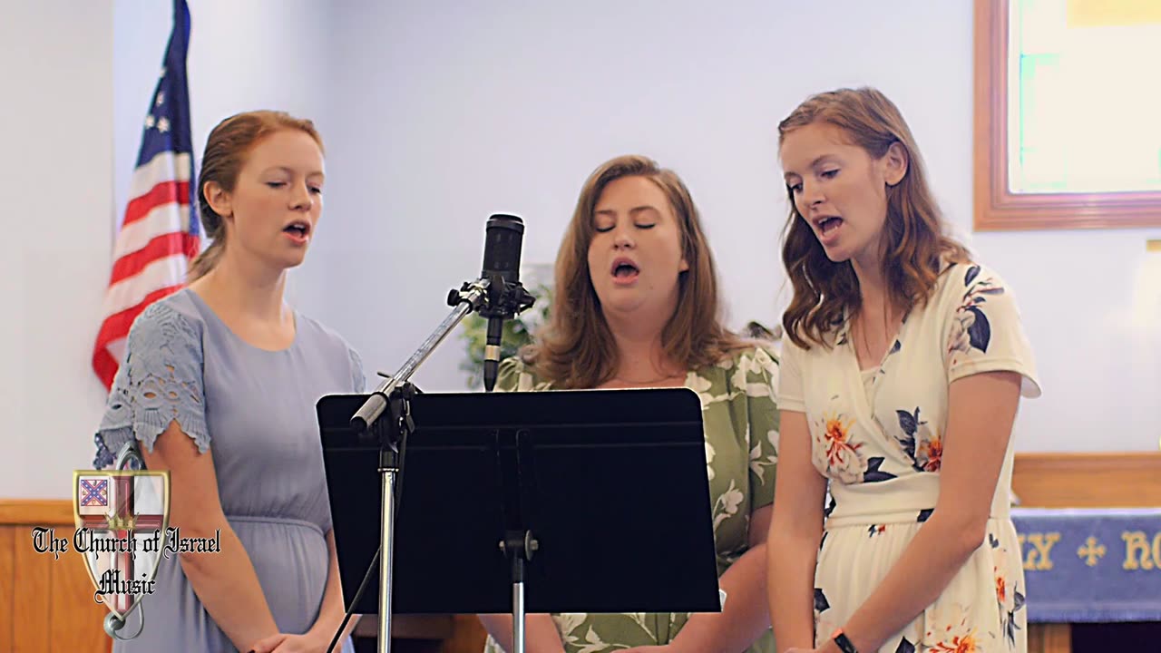 "Oh Praise the Name" by Kylee, Leah & Rylee