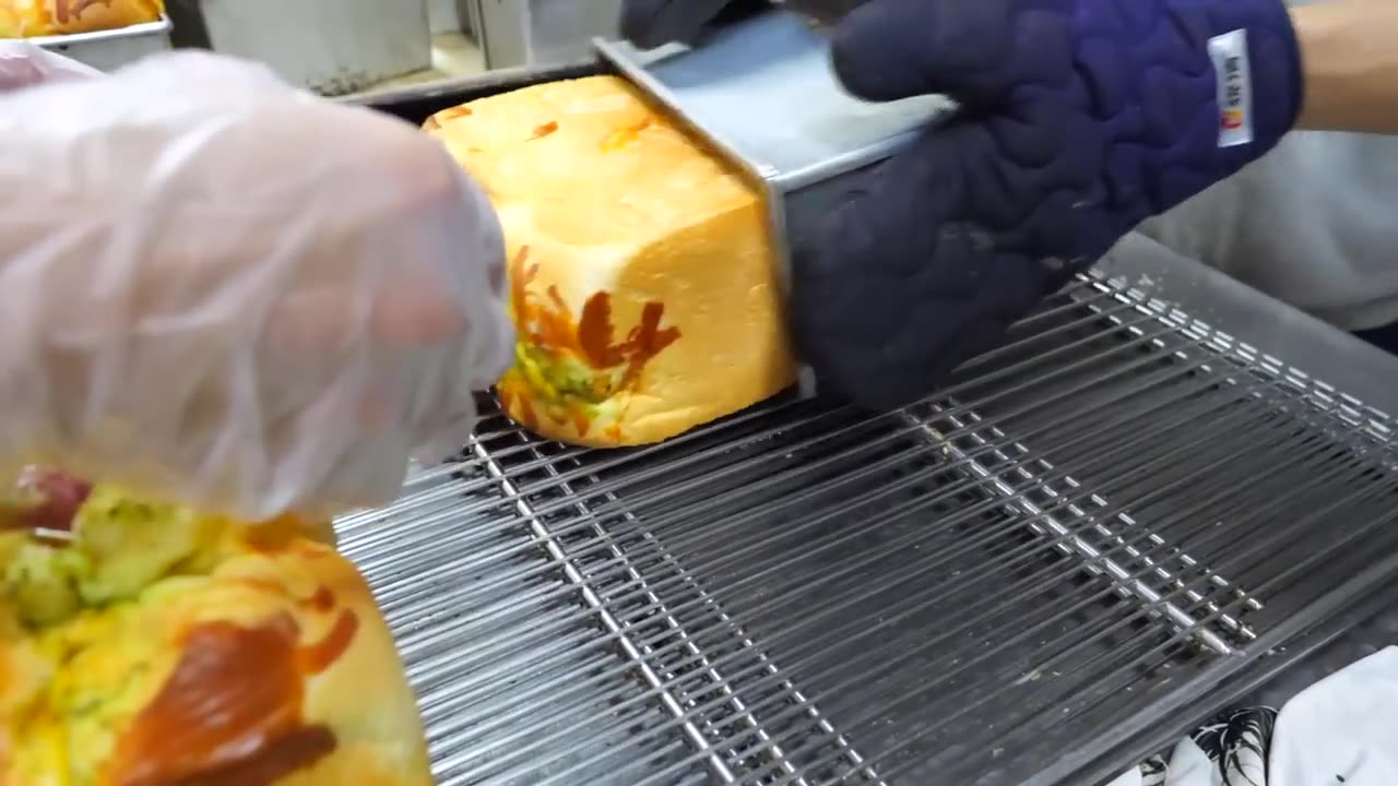 Amazing Bread Making Process and Popular Bread Collection! Taiwan Bakery