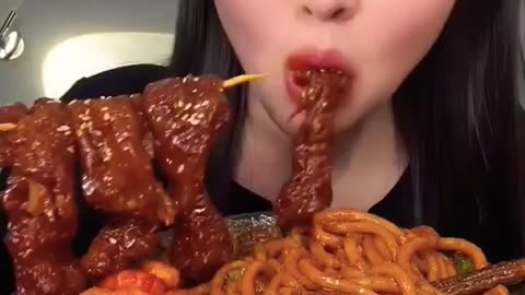 Noodles eating