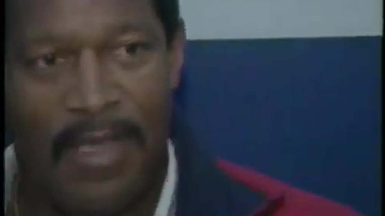 December 11, 1987 - NFLPA Chief Gene Upshaw Visits Indianapolis