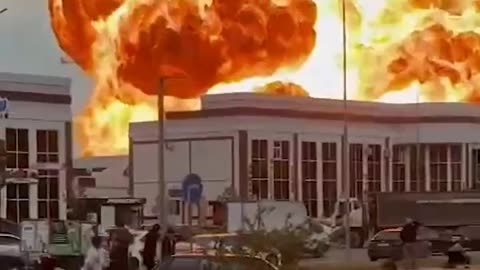 A gas tanker exploded on Mohammed Ali Avenue in Grozny.
