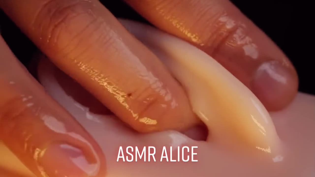 satisfying hole