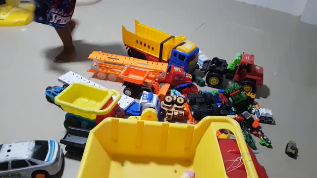 toy cars and trucks for kids (episode 8)