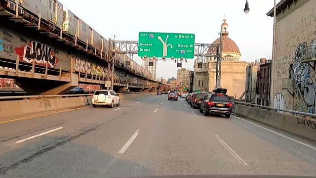 Driving Thru from Manhattan to Brooklyn NYC New York City Williamsburg Bridge (09-2021)