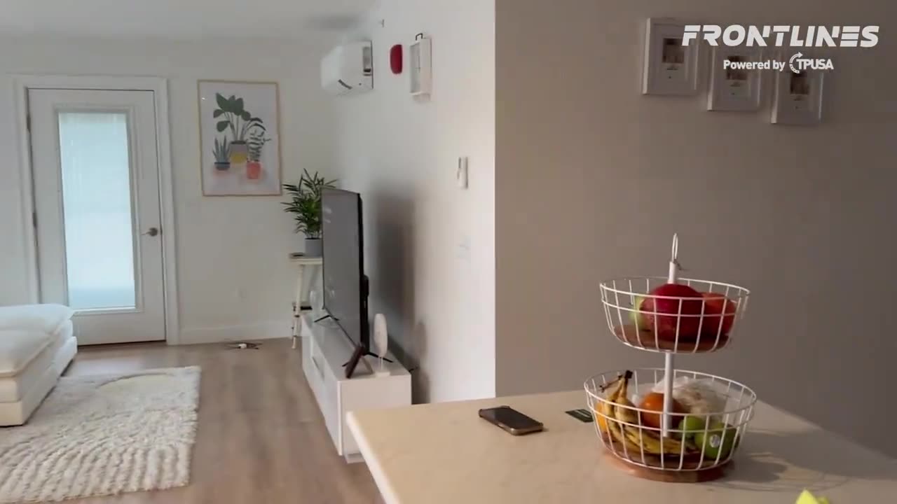 Maine: No rent, no bills, Brand new free fully furnished luxury apartments for new migrants..