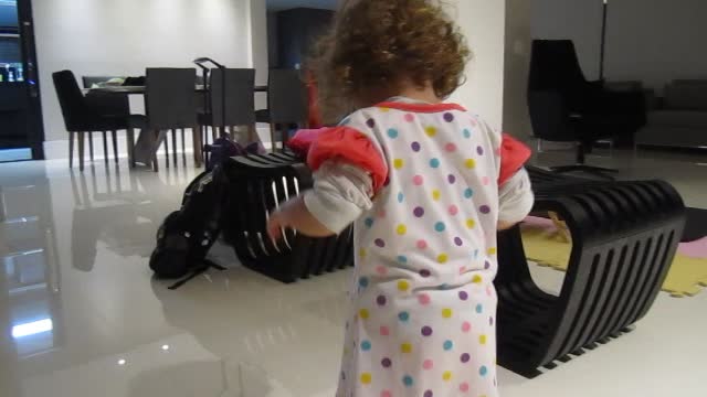 Gigi Bailando Flamenco