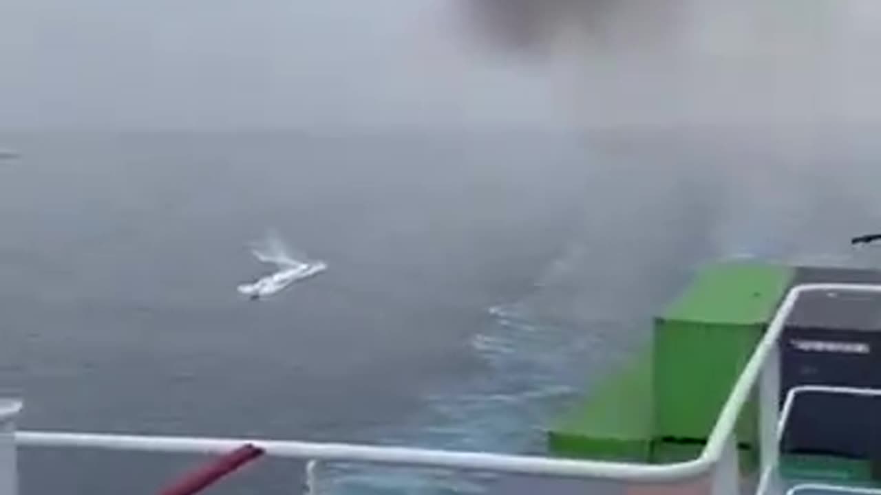 Houthi Sea Drone Kamikaze Speedboat Heading For Container Ship Blows Up