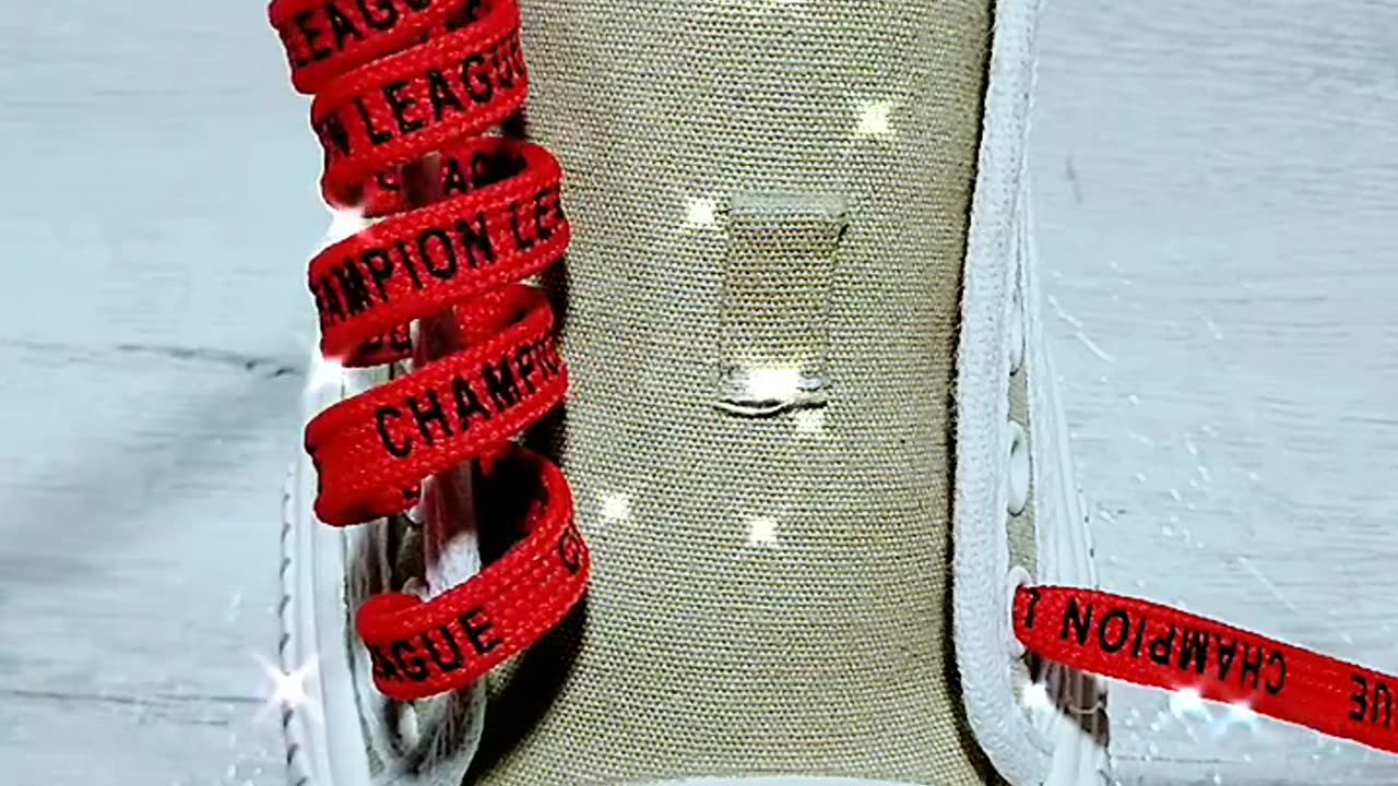 SNEAKER LACES