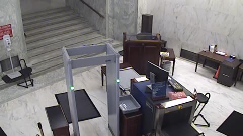 3091RHOBGRLowerIndepAveDoor_2021-01-05_19h00min02s730ms.mp4