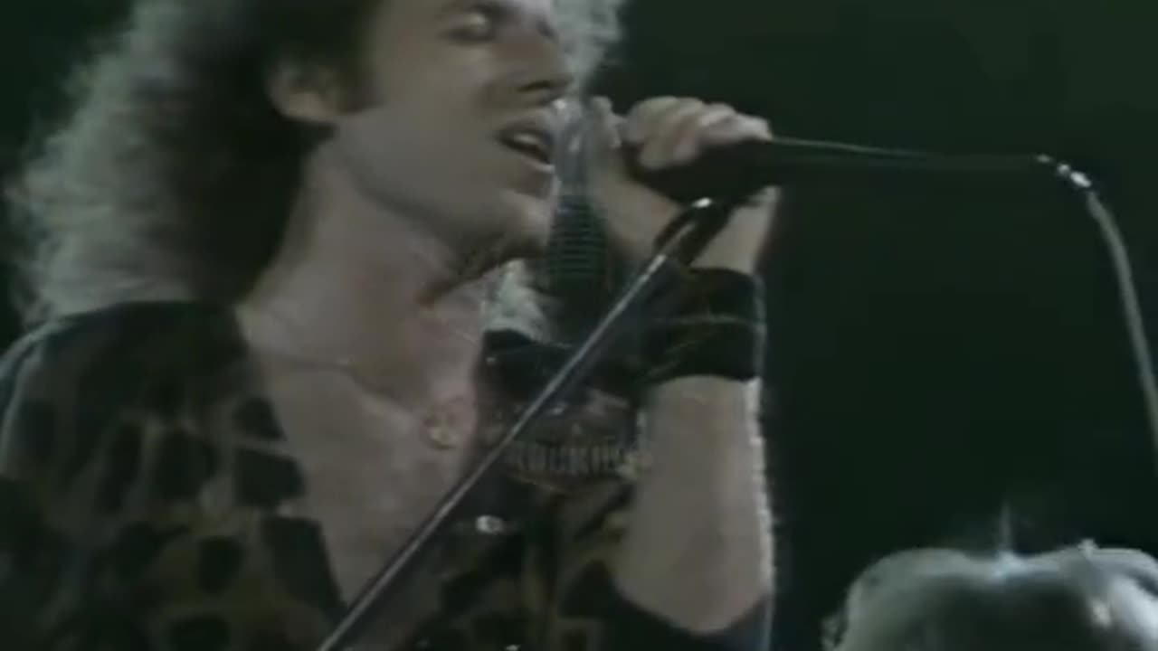 Coming Home - Scorpions 🦂 ( Live )