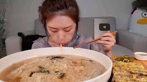 ASMR 여름이니까 열무물냉면 육전 리얼먹방 :) Cold Noodles with soup, beef jeon MUKBANG [AmiAmi]아미아미