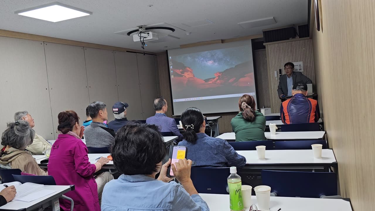 16차 2번 연설자