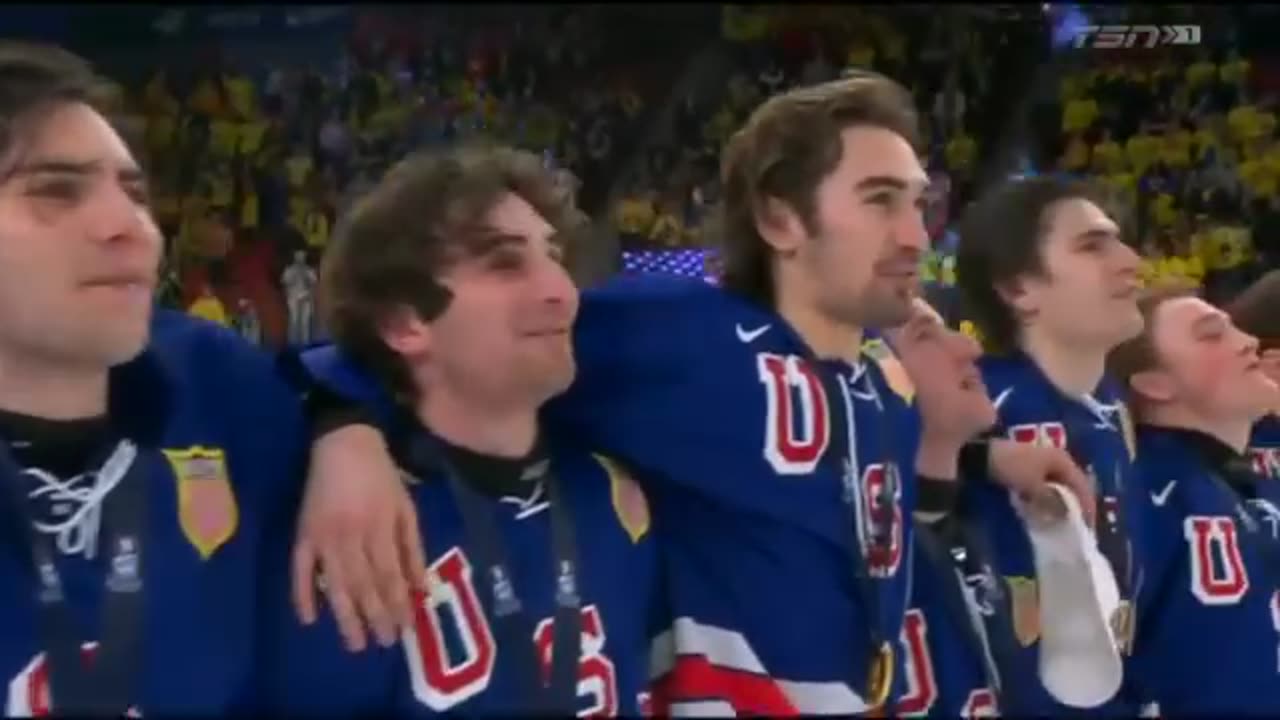 US Men's Hockey Shows Loser Megan Rapinoe How to Rep the USA