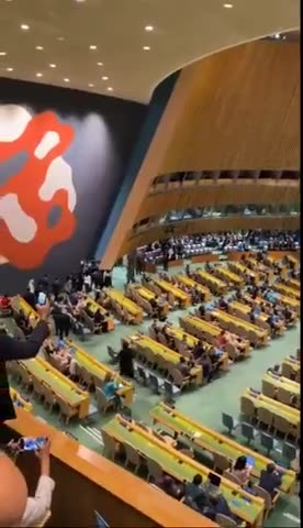 Half the United Nations walk out on Bibi. - Jews cheer him like never before