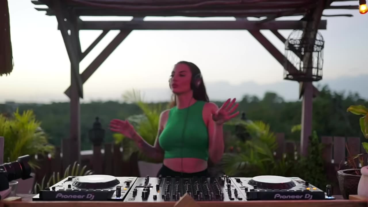 DeepMe Melodic Techno Progressive House Mix 2022