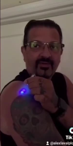 VacuNN/`\ segudo punchazo