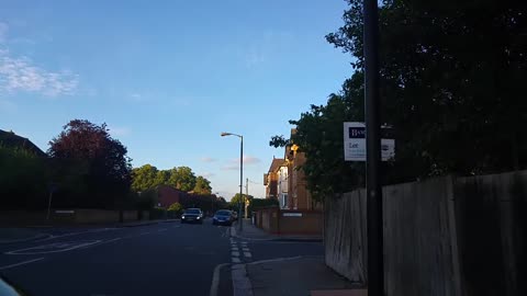 London Neighbourhood Guide - Franciscan Road - Tooting - Wandsworth