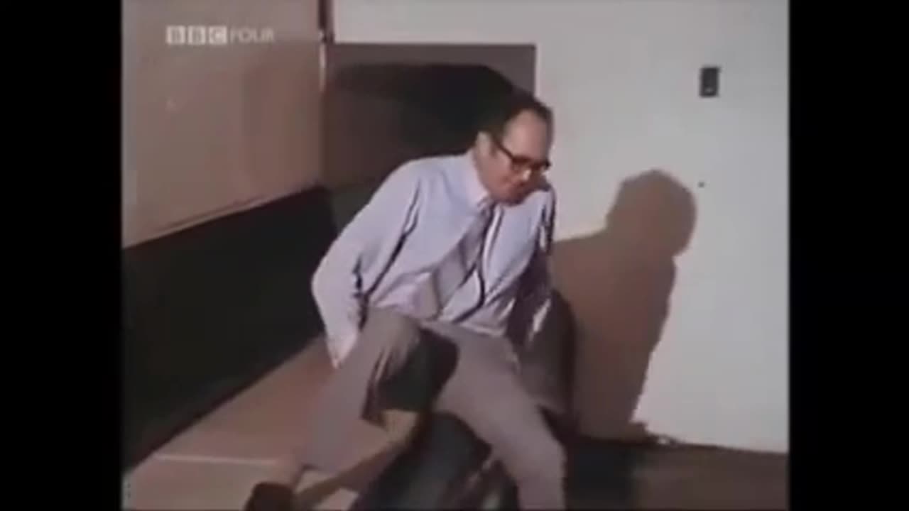 ROCKET LAUNCH ESCAPE