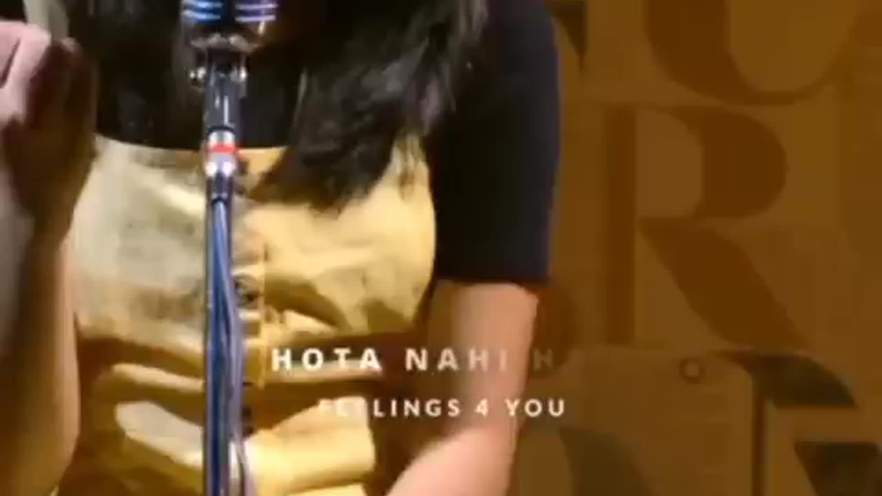 Koe bhi esa Lamha nhi hai......