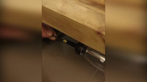 LIFTING A HEAVY TABLE