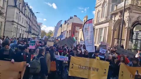 LONDON: Thousands of Jews marching united for Palestinians and Gaza